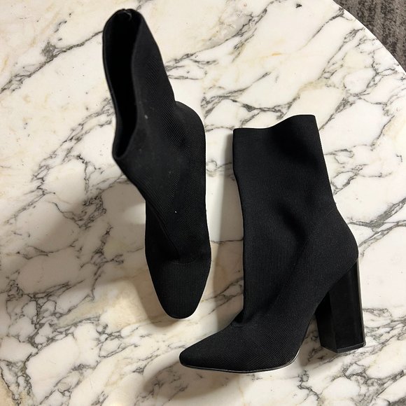 Kendall and Kylie Sock Booties - Picture 3 of 5